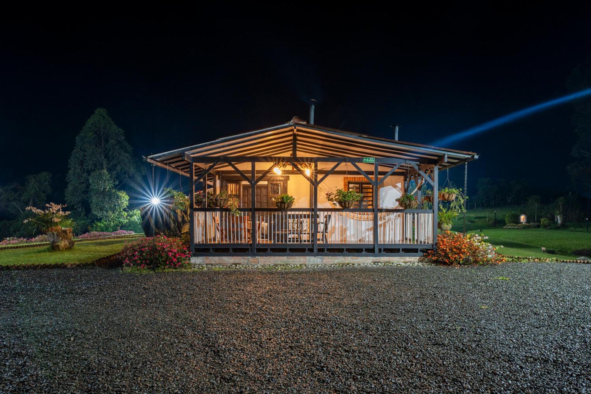 La Herradura Lodge 圣罗莎德卡瓦尔 外观 照片